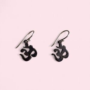 Ohm Om AUM black carved symbol earrings